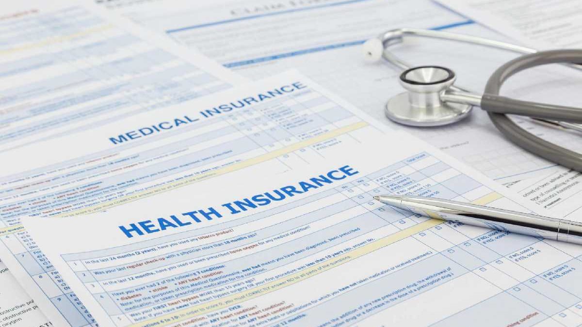 Can Expatriate Health Insurance Cover My Family Members or Dependents?